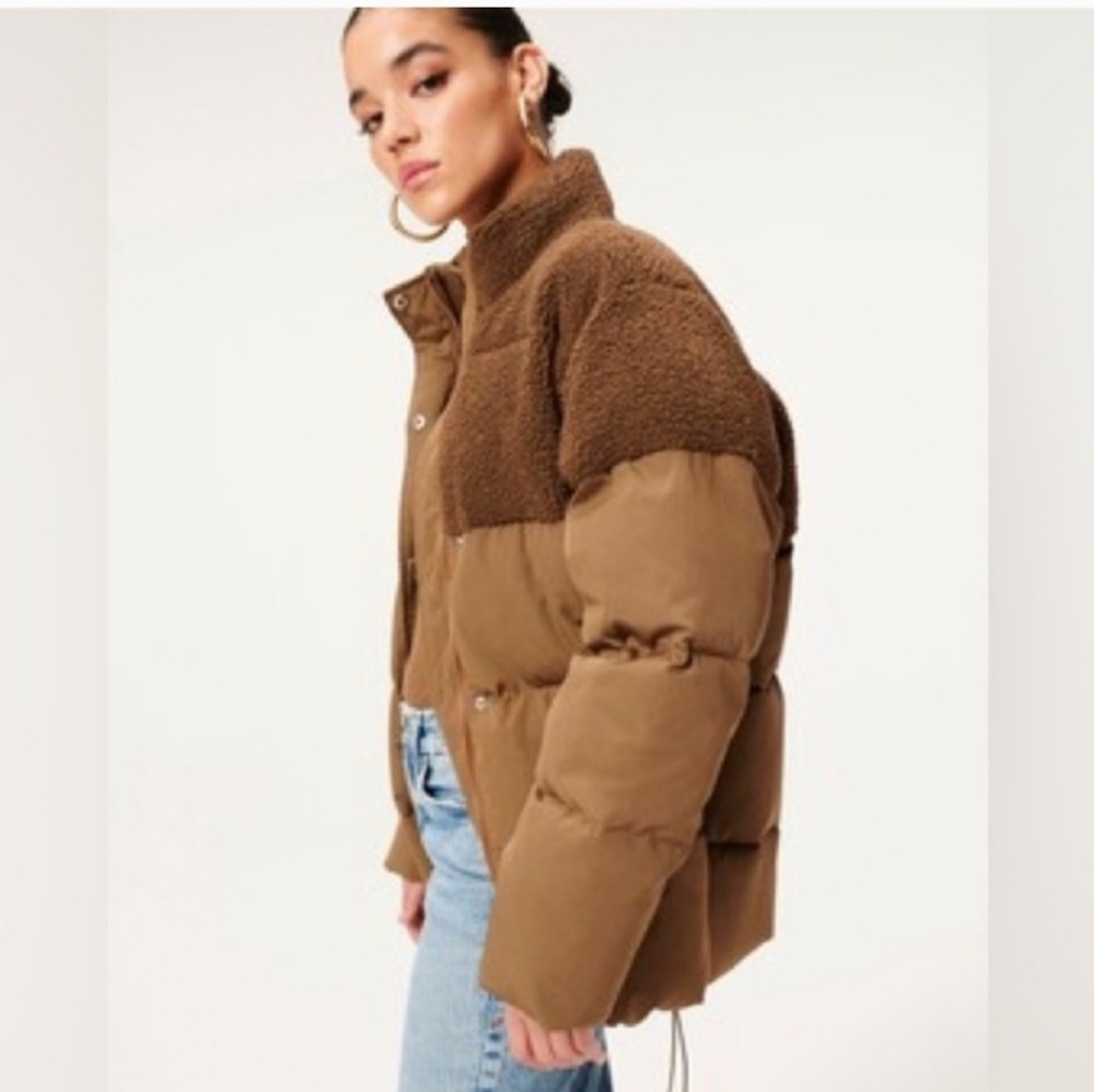 Good American Puffer Cocoon Coat